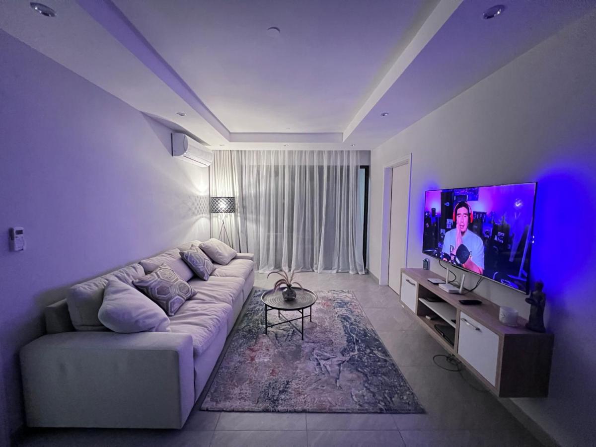 Top-Floor Modern 3Bd Penthouse With Beautiful Mountain View Terrace - 5 Min Walk To Beach Flic en Flac Exterior foto